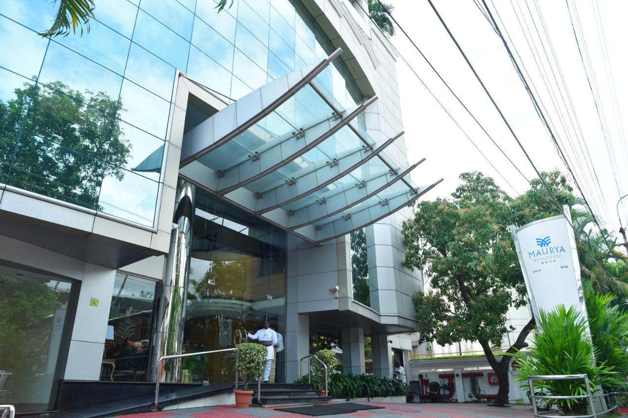 Maurya Rajadhani Thiruvananthapuram Exteriör bild